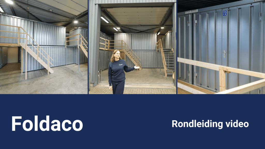 Moderne opslagboxen bij Foldaco met videorondleiding, overzicht van ruime opslagunits met houten trap en metalen wanden